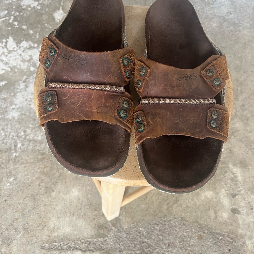 cushe Brown Leather Dual-Strap Men’s Slide Sandals